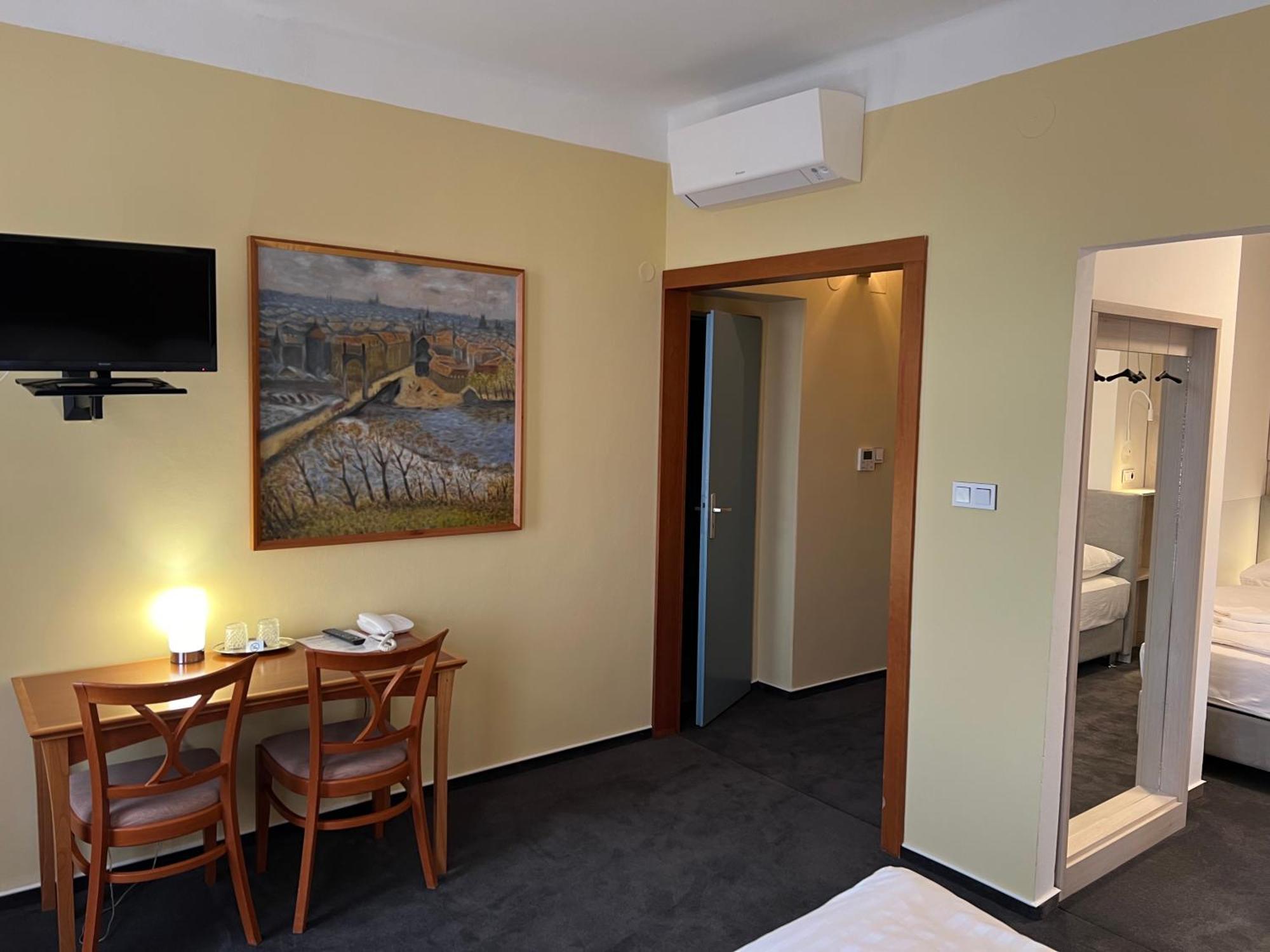 Hotel Praha Liberec Eksteriør bilde